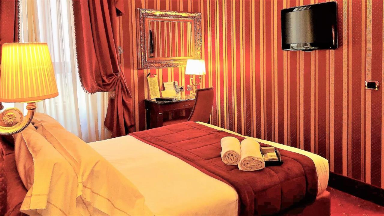 Hotel Manfredi Suite In Rom Exterior foto
