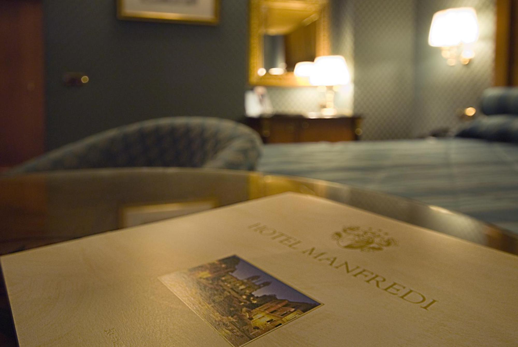 Hotel Manfredi Suite In Rom Exterior foto