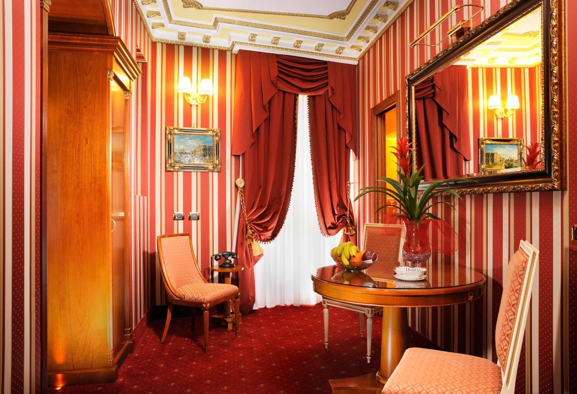 Hotel Manfredi Suite In Rom Exterior foto